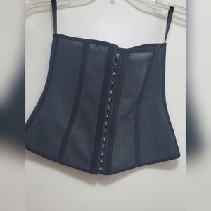 Latex waist trainer